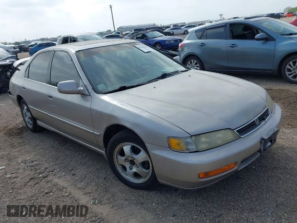 1997 Honda Accord Special Edition with VIN 1HGCD5609VA053062, listed as a IAAI auction lot 41956666 with 217,186 mi miles and . Bid and sale history available at carsss.com. Image 1.
