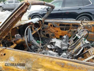1972 Oldsmobile Cutlass with VIN 3J67K2M227685, listed as a Copart auction lot 62278374 with Not Provided miles and Non Repairable. Bid and sale history available at DreamBid. Image 7.