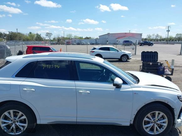 2023 Audi Q3 S line Premium with VIN WA1DECF35P1132966, listed as a IAAI auction lot 41985948 with 42,248 mi miles. Bid and sale history available at carsss.com. Image 13.