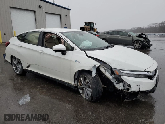 2018 Honda Clarity Plug-In Hybrid Touring with VIN JHMZC5F32JC008354, listed as a Copart auction lot 39157034 with 22,412 mi miles. Bid and sale history available at carsss.com. Image 4.