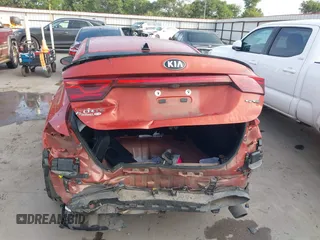 2021 Kia Forte GT-Line z VIN 3KPF34AD7ME341063, wystawiony jako IAAI lot #42389280 z przebiegiem 74 703 mil mil oraz . Historia ofert i sprzedaży dostępna na DreamBid. Obrazek 6.