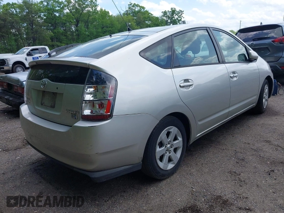 2005 Toyota Prius with VIN JTDKB20U353078084, listed as a IAAI auction lot 42157962 with 170,270 mi miles. Bid and sale history available at carsss.com. Image 4.