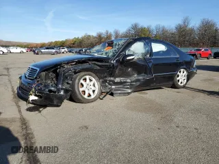 2006 Mercedes-Benz S 500 z VIN WDBNG84J56A469198, wystawiony jako Copart lot #82806504 z przebiegiem Nie podano mil oraz Szkoda całkowita • Salvage title. Historia ofert i sprzedaży dostępna na DreamBid. Obrazek 1.
