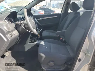 2008 Chevrolet Aveo LT with VIN KL1TG56658B261388, listed as a Copart auction lot 45560525 with 104,915 mi miles and Salvage title. Bid and sale history available at DreamBid. Image 7.