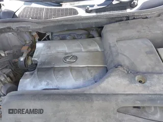 2010 Lexus RX 350 with VIN 2T2BK1BA5AC025283, listed as a IAAI auction lot 41988850 with 217,419 mi miles. Bid and sale history available at carsss.com. Image 10.