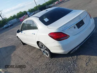 2019 Mercedes-Benz C 300 with VIN 55SWF8EB9KU296768, listed as a IAAI auction lot 42137749 with Not Provided miles and . Bid and sale history available at carsss.com. Image 3.