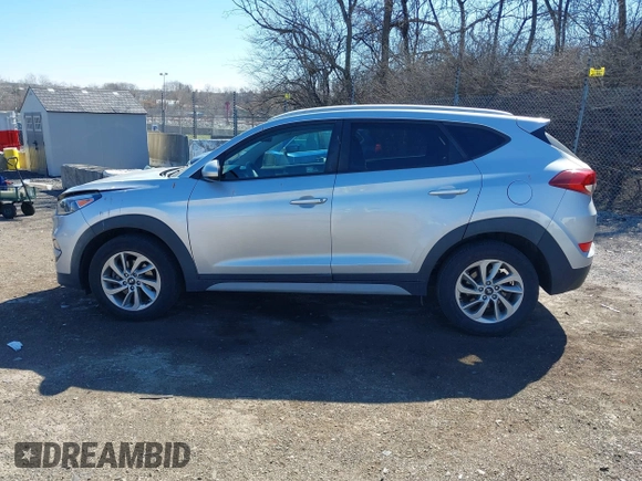 2017 Hyundai Tucson SE with VIN KM8J3CA48HU540372, listed as a IAAI auction lot 41814051 with 155,499 mi miles. Bid and sale history available at carsss.com. Image 15.