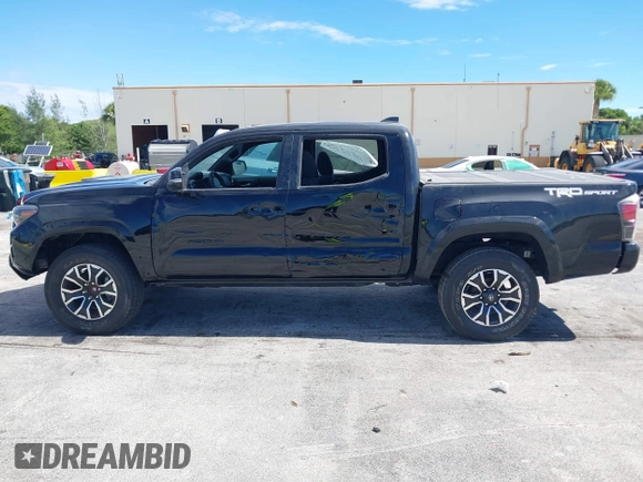 2021 Toyota Tacoma SR5 с VIN 3TMAZ5CN5MM148579, выставлен на аукционе IAAI как лот 42827117 с пробегом Не указан миль и . История ставок и продаж доступна на DreamBid. Изображение 13.