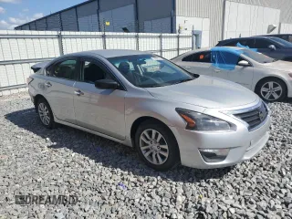 2014 Nissan Altima S with VIN 1N4AL3AP3EN350439, listed as a Copart auction lot 55078775 with 173,671 mi miles and Salvage Title. Bid and sale history available at DreamBid. Image 4.