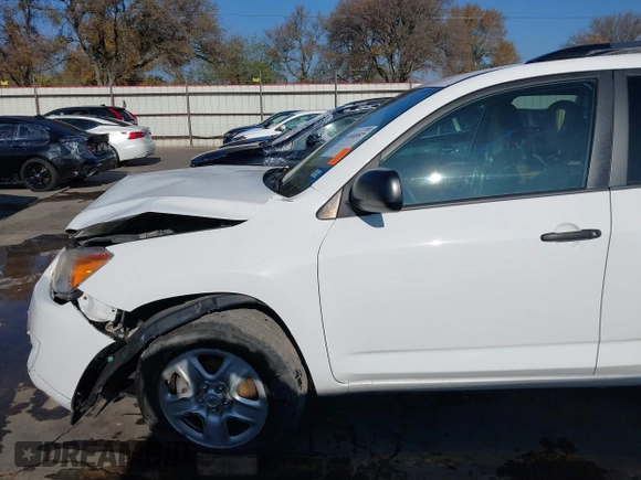 2012 Toyota RAV4 with VIN 2T3BK4DV6CW077150, listed as a IAAI auction lot 41040957 with 45,670 mi miles. Bid and sale history available at carsss.com. Image 18.