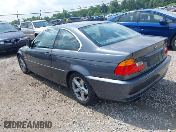 2002 BMW 3 Series 325Ci with VIN WBABN33402PG56171, listed as a IAAI auction lot 42657532 with 166,553 mi miles and . Bid and sale history available at DreamBid. Image 3.