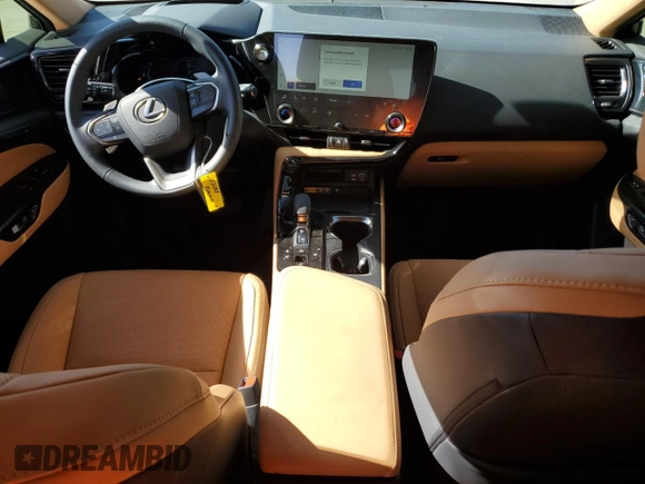 2024 Lexus NX 350h Premium z VIN JTJGKCEZ3R5017244, wystawiony jako Copart lot #49246875 z przebiegiem 3 751 mil mil oraz Szkoda całkowita • Salvage title. Historia ofert i sprzedaży dostępna na DreamBid. Obrazek 8.