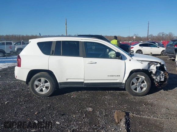 2014 Jeep Compass Altitude with VIN 1C4NJCBA4ED775315, listed as a IAAI auction lot 41429259 with 148,064 mi miles. Bid and sale history available at carsss.com. Image 14.