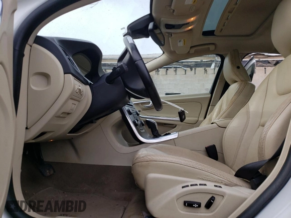 2013 Volvo S60 T6 R-Design Platinum with VIN YV1902FH2D2178884, listed as a Copart auction lot 51805655 with 141,878 mi miles and Salvage title. Bid and sale history available at DreamBid. Image 7.