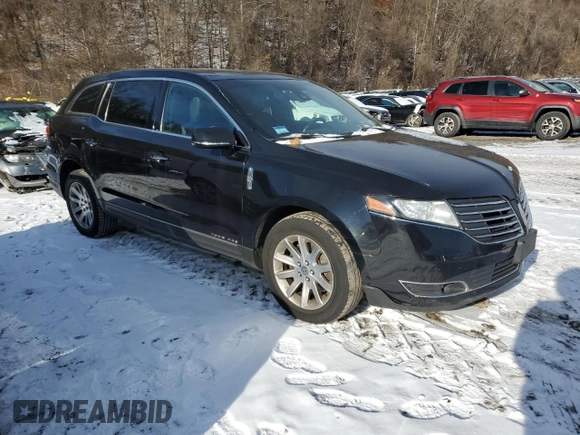 2019 Lincoln MKT with VIN 2LMHJ5NK2KBL00972, listed as a Copart auction lot 85290784 with 309,776 mi miles and Salvage Title. Bid and sale history available at DreamBid. Image 4.
