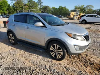 2013 Kia Sportage EX z VIN KNDPC3A21D7385587, wystawiony jako Copart lot #52286835 z przebiegiem 172 043 mil mil oraz Szkoda całkowita • Salvage title. Historia ofert i sprzedaży dostępna na DreamBid. Obrazek 4.