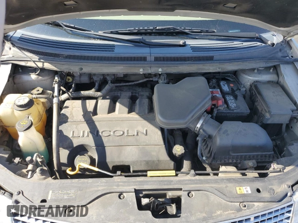 2007 Lincoln MKX z VIN 2LMDU68C97BJ06964, wystawiony jako Copart lot #55771815 z przebiegiem 89 271 mil mil oraz Szkoda całkowita • Salvage title. Historia ofert i sprzedaży dostępna na DreamBid. Obrazek 12.