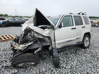 2008 Jeep Liberty Limited with VIN 1J8GN58K58W130098, listed as a Copart auction lot 59382735 with Not provided miles and Salvage title. Bid and sale history available at DreamBid. Image 1.