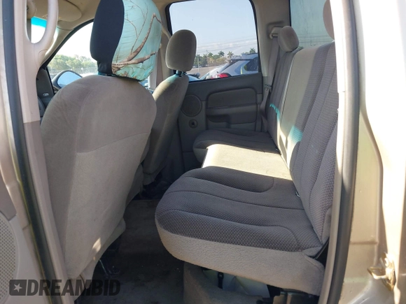 2004 Dodge 1500 SLT with VIN 1D7HU18D14S573218, listed as a IAAI auction lot 42130263 with 137,589 mi miles and . Bid and sale history available at carsss.com. Image 8.