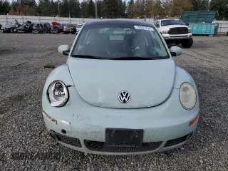 2010 Volkswagen New Beetle Coupe with VIN 3VWRG3AG6AM026310, listed as a Copart auction lot 79057794 with 106,721 mi miles and Salvage Title. Bid and sale history available at carsss.com. Image 5.