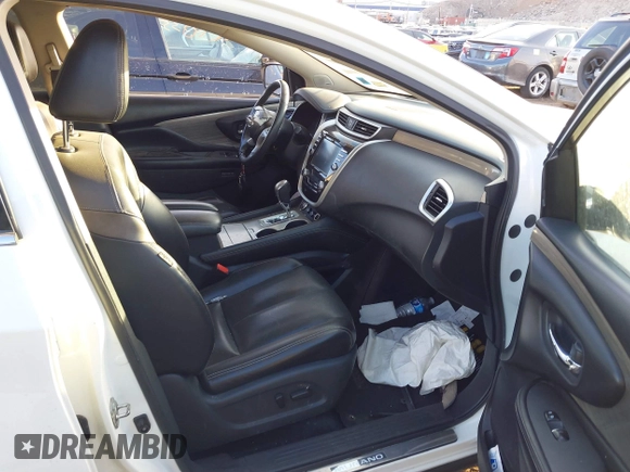 2017 Nissan Murano Platinum z VIN 5N1AZ2MH6HN188216, wystawiony jako IAAI lot #41442736 z przebiegiem 97 429 mil mil oraz . Historia ofert i sprzedaży dostępna na DreamBid. Obrazek 5.