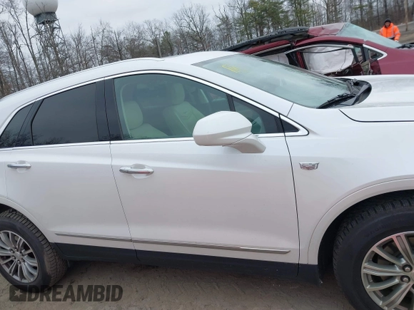 2017 Cadillac XT5 Luxury AWD with VIN 1GYKNDRS8HZ274425, listed as a IAAI auction lot 41170584 with 84,303 mi miles and . Bid and sale history available at carsss.com. Image 13.