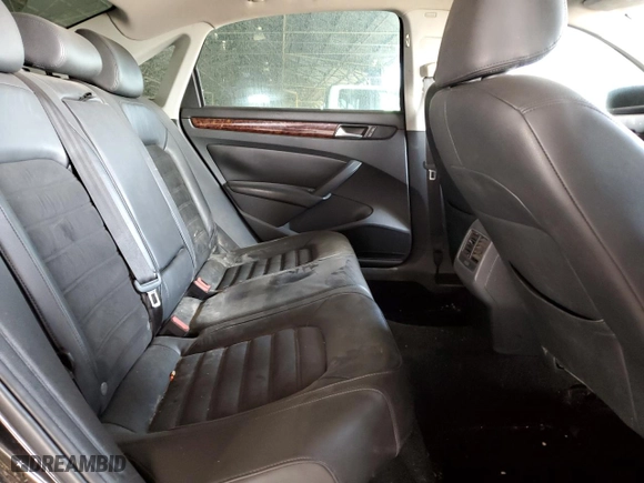 2013 Volkswagen Passat SEL Premium with VIN 1VWCM7A3XDC002360, listed as a Copart auction lot 47577885 with 198,678 mi miles and Clean Title. Bid and sale history available at carsss.com. Image 10.