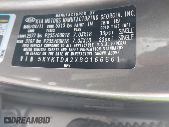 2011 Kia Sorento LX with VIN 5XYKTDA2XBG166661, listed as a IAAI auction lot 41795397 with 84,562 mi miles. Bid and sale history available at carsss.com. Image 9.