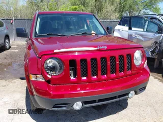 2016 Jeep Patriot Sport with VIN 1C4NJPBA1GD749488, listed as a IAAI auction lot 42039840 with 135,565 mi miles and . Bid and sale history available at DreamBid. Image 6.