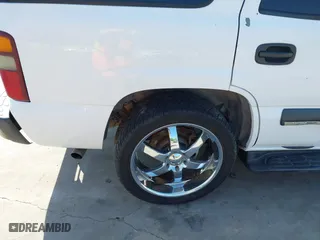 2003 Chevrolet Tahoe LT with VIN 1GNEC13Z83R150605, listed as a IAAI auction lot 41844680 with 1 mi miles. Bid and sale history available at carsss.com. Image 21.
