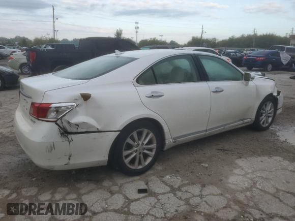 2012 Lexus ES 330 z VIN JTHBK1EG1C2507897, wystawiony jako Copart lot #55628715 z przebiegiem 96 169 mil mil oraz Nie do naprawy • Non repairable. Historia ofert i sprzedaży dostępna na DreamBid. Obrazek 3.