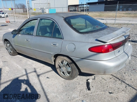 1999 Ford Escort SE с VIN 1FAFP13P6XW161079, выставлен на аукционе IAAI как лот 41230172 с пробегом 121 419 миль миль и . История ставок и продаж доступна на DreamBid. Изображение 3.