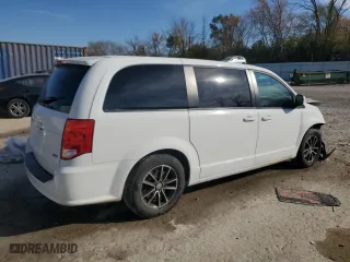 2018 Dodge Grand Caravan SE Plus with VIN 2C4RDGBG4JR200580, listed as a Copart auction lot 75813574 with 150,017 mi miles and Clean Title. Bid and sale history available at carsss.com. Image 3.