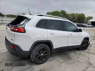 2018 Jeep Cherokee Latitude Plus with VIN 1C4PJLLB3JD542598, listed as a Copart auction lot 51482035 with 76,543 mi miles and Salvage Title. Bid and sale history available at DreamBid. Image 3.