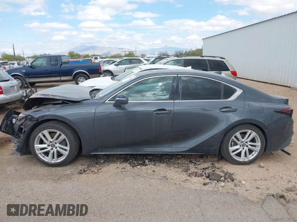 2021 Lexus IS 300 z VIN JTHC81F21M5046836, wystawiony jako IAAI lot #42191966 z przebiegiem 41 806 mil mil oraz . Historia ofert i sprzedaży dostępna na DreamBid. Obrazek 14.