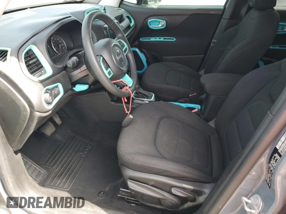 2018 Jeep Renegade Latitude with VIN ZACCJABB4JPJ32945, listed as a Copart auction lot 60238015 with 49,717 mi miles and Salvage title. Bid and sale history available at DreamBid. Image 7.