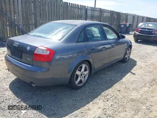2003 Audi A4 1.8T z VIN WAULC68E13A211131, wystawiony jako IAAI lot #42320859 z przebiegiem 174 158 mil mil oraz . Historia ofert i sprzedaży dostępna na DreamBid. Obrazek 4.