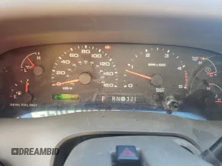 2004 Ford F-350 XL z VIN 1FTSW31P74EB59689, wystawiony jako Copart lot #87101184 z przebiegiem 240 134 mil mil oraz Szkoda całkowita • Salvage title. Historia ofert i sprzedaży dostępna na DreamBid. Obrazek 9.