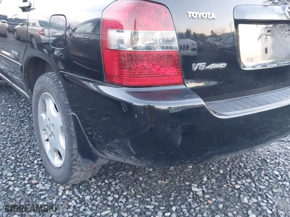 2007 Toyota Highlander w/3rd Row with VIN JTEEP21A970208646, listed as a IAAI auction lot 41356731 with 225,189 mi miles. Bid and sale history available at carsss.com. Image 6.