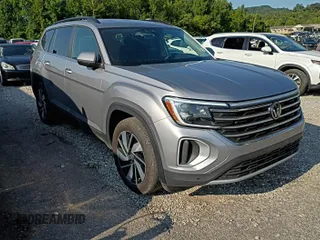 2024 Volkswagen Atlas SE with VIN 1V2HR2CAXRC558117, listed as a IAAI auction lot 42806737 with 23,571 mi miles and . Bid and sale history available at DreamBid. Image 28.