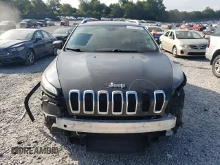 2016 Jeep Cherokee Latitude with VIN 1C4PJLCS7GW135851, listed as a Copart auction lot 64583265 with 147,191 mi miles and Salvage title. Bid and sale history available at DreamBid. Image 5.