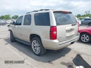 2010 Chevrolet Tahoe LT с VIN 1GNUCBE09AR216446, выставлен на аукционе IAAI как лот 42002298 с пробегом 278 738 миль миль и . История ставок и продаж доступна на DreamBid. Изображение 3.