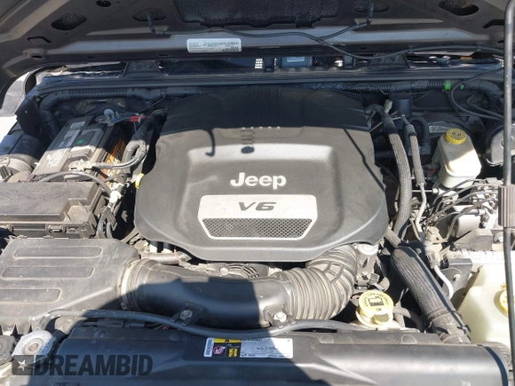 2016 Jeep Wrangler Unlimited Sport z VIN 1C4BJWDG7GL229364, wystawiony jako IAAI lot #42239069 z przebiegiem 87 001 mil mil oraz . Historia ofert i sprzedaży dostępna na DreamBid. Obrazek 10.