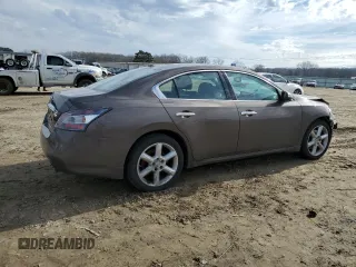 2013 Nissan Maxima S z VIN 1N4AA5AP9DC810909, wystawiony jako Copart lot #89194245 z przebiegiem Nie podano mil oraz Szkoda całkowita • Salvage title. Historia ofert i sprzedaży dostępna na DreamBid. Obrazek 3.