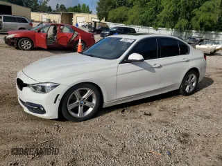 2017 BMW 3 Series 330i xDrive with VIN WBA8D9C3XHA005484, listed as a Copart auction lot 63096125 with 70,115 mi miles and Salvage title. Bid and sale history available at DreamBid. Image 1.
