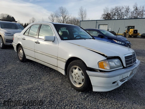 2000 Mercedes-Benz C 230 Kompressor with VIN WDBHA24G7YA822415, listed as a Copart auction lot 44250475 with 180,311 mi miles and Salvage Title. Bid and sale history available at carsss.com. Image 4.
