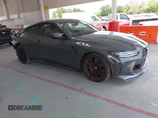2024 BMW M4 Competition z VIN WBS33AZ00RCN69786, wystawiony jako IAAI lot #42279460 z przebiegiem 8614 mil mil oraz . Historia ofert i sprzedaży dostępna na DreamBid. Obrazek 1.