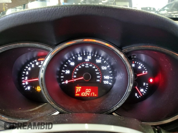 2013 Kia Sorento LX with VIN 5XYKTCA62DG386280, listed as a Copart auction lot 63623555 with 100,417 mi miles and Clean title. Bid and sale history available at DreamBid. Image 9.