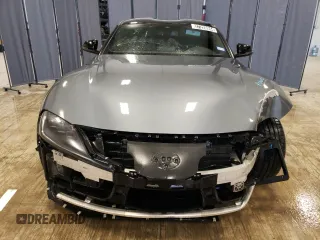 2021 Toyota GR Supra 2.0 with VIN WZ1DB2C08MW043542, listed as a Copart auction lot 37326944 with 32,140 mi miles and Clean Title. Bid and sale history available at carsss.com. Image 5.