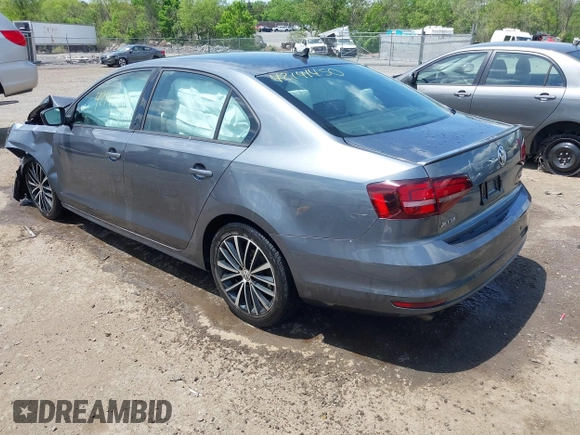 2016 Volkswagen Jetta Sport z VIN 3VWD17AJ9GM376294, wystawiony jako IAAI lot #42141450 z przebiegiem 139 030 mil mil oraz . Historia ofert i sprzedaży dostępna na DreamBid. Obrazek 3.